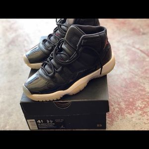 Jordan 11s. 72-10